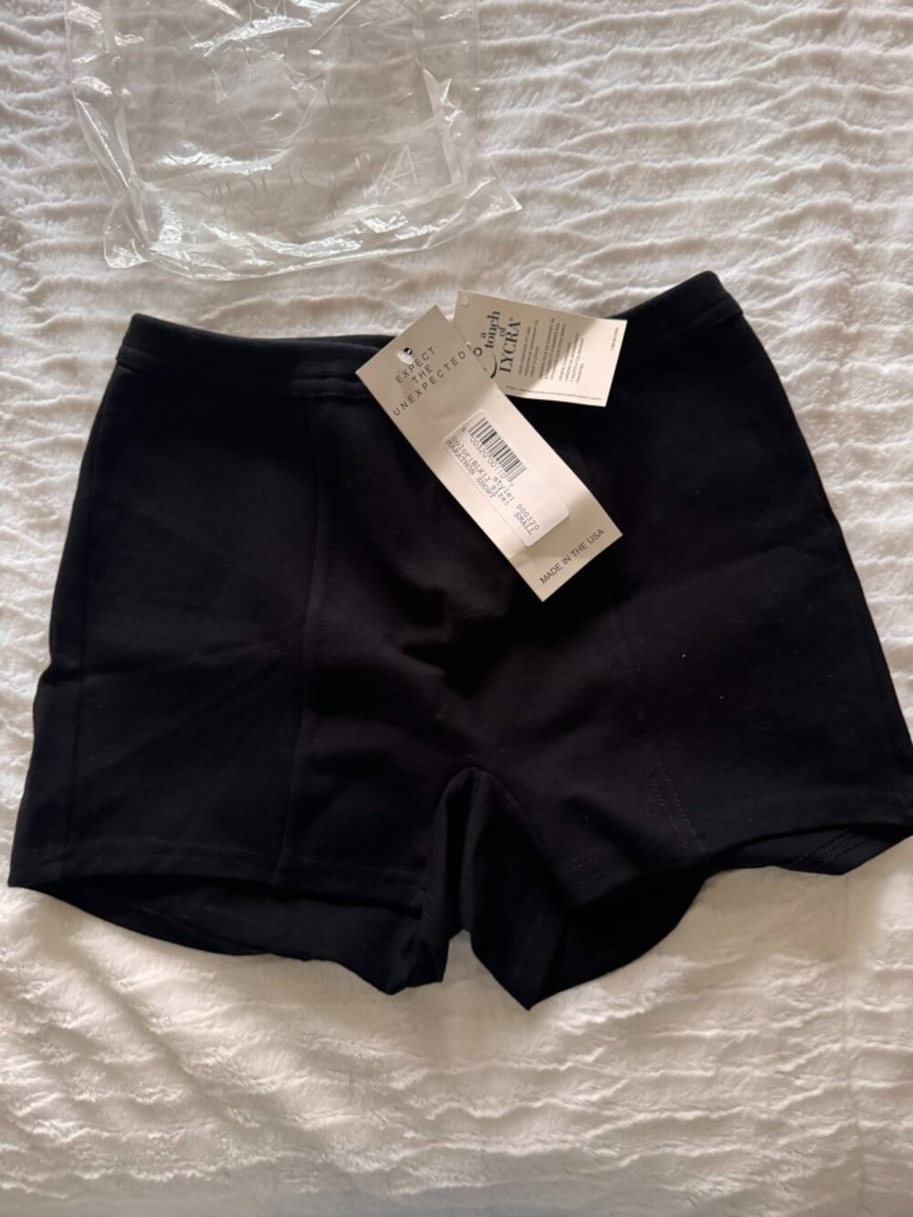 Carushka athletic shorts; black, Small, NWT